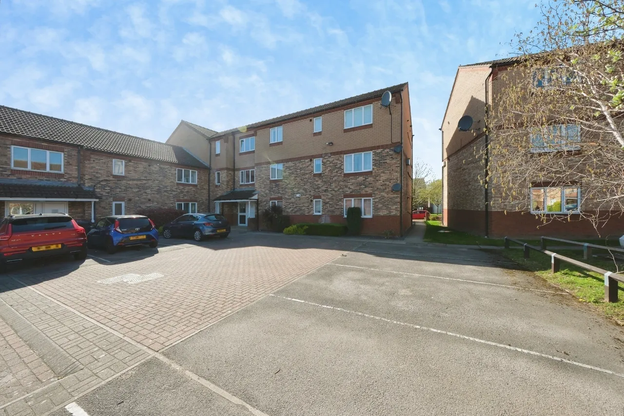 Lakeside Boulevard, Doncaster, South Yorkshire, DN4, photo 16