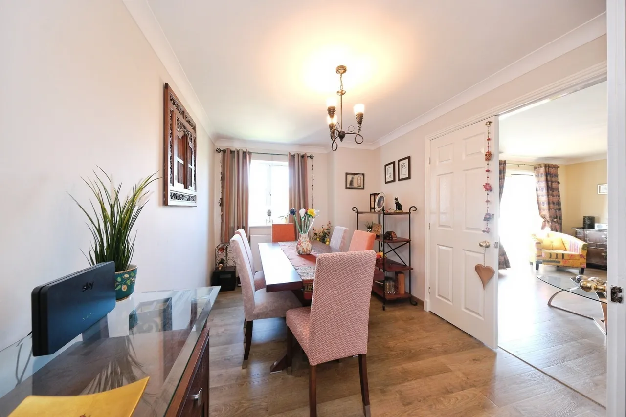 Lakeside Boulevard, Doncaster, South Yorkshire, DN4, photo 9