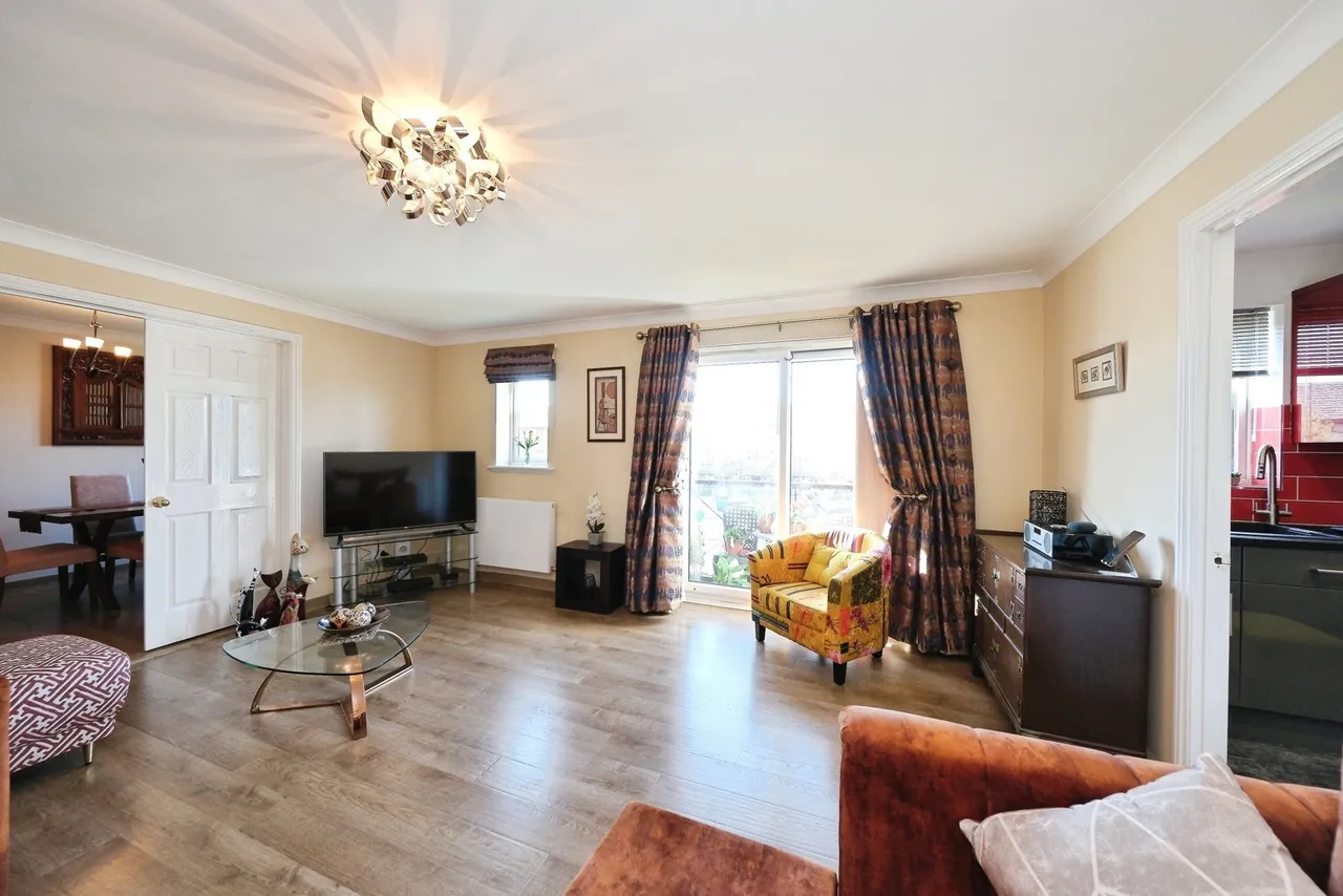 Lakeside Boulevard, Doncaster, South Yorkshire, DN4, photo 5