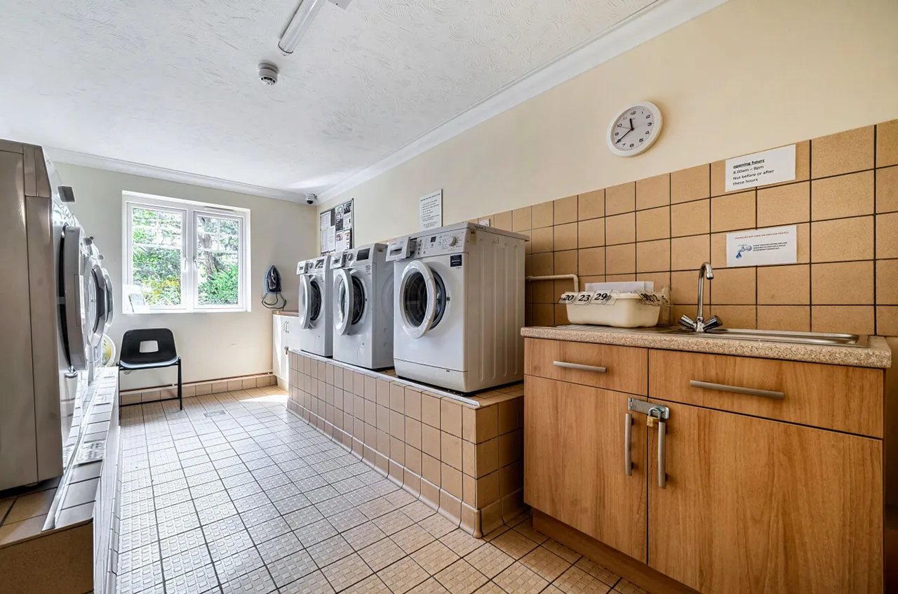 New Brighton Road, Mulberry Lodge, PO10, photo 24
