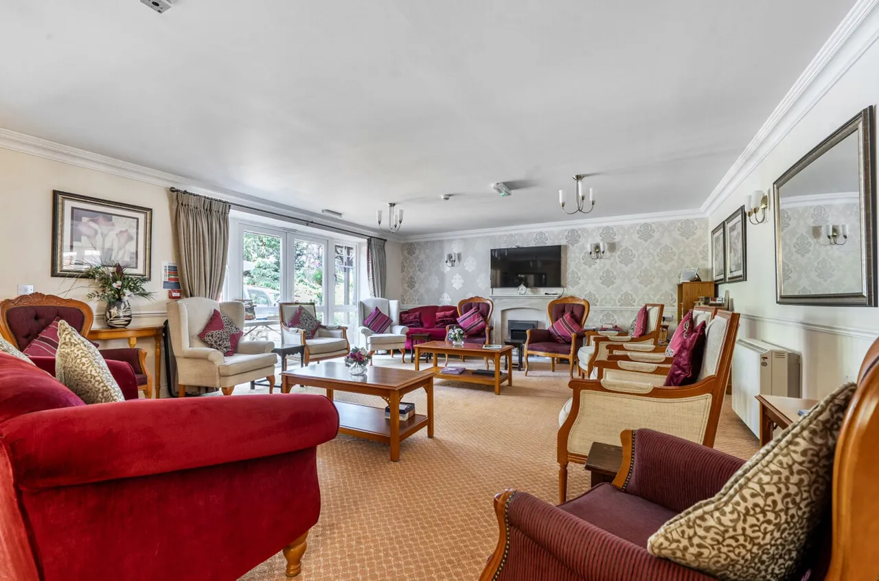 New Brighton Road, Mulberry Lodge, PO10, photo 22