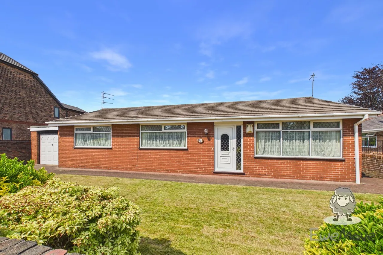 3 bed house for sale, Scotchbarn Lane, Prescot, L34