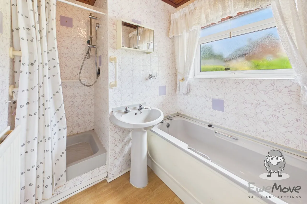 Scotchbarn Lane, Prescot, L34, photo 9