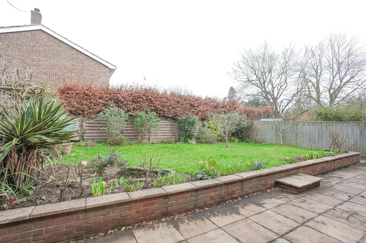 Stone House Close, Kingston Bagpuize, photo 30