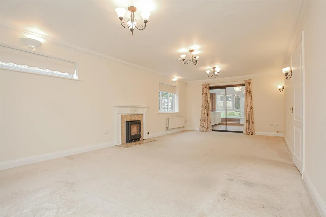 Stone House Close, Kingston Bagpuize, photo 6