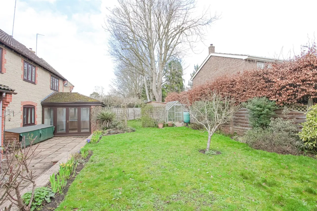 Stone House Close, Kingston Bagpuize, photo 4