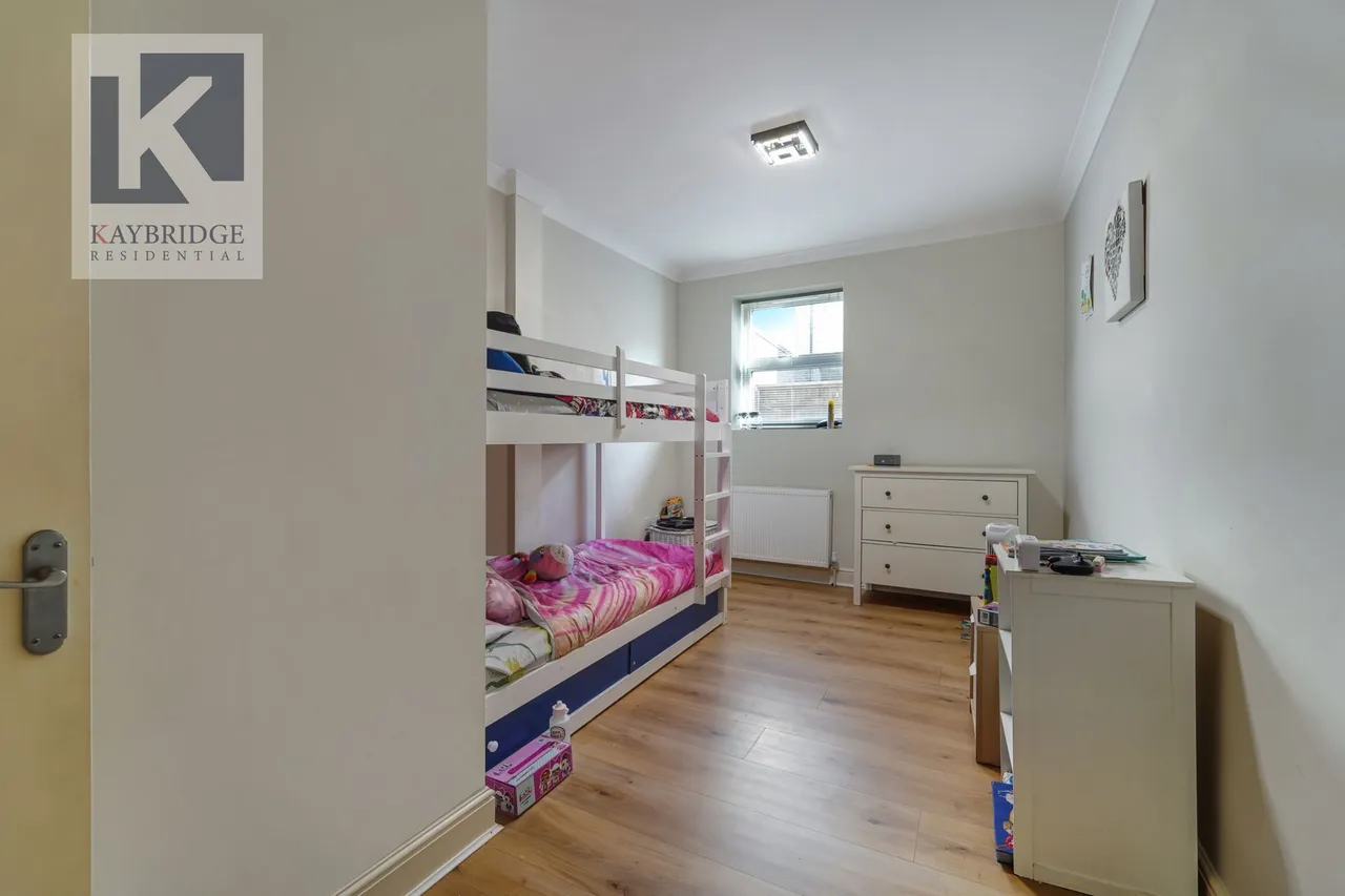 High Street, Ewell, KT17, photo 6