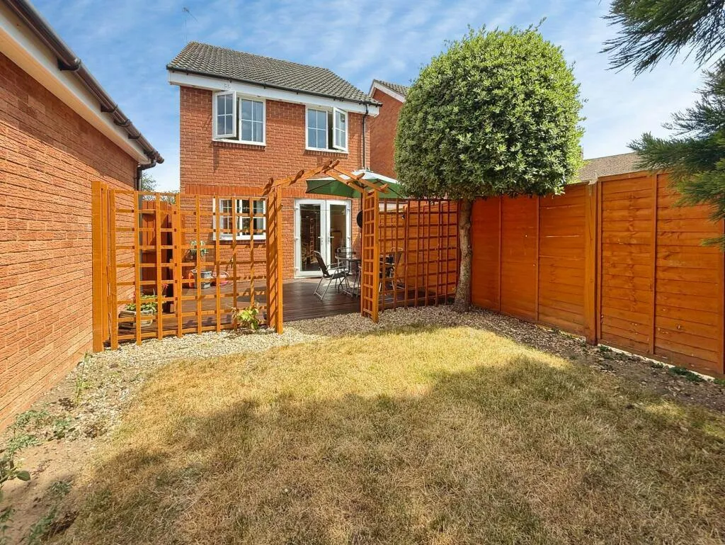 Farleys Way, Peasmarsh, TN31, photo 12