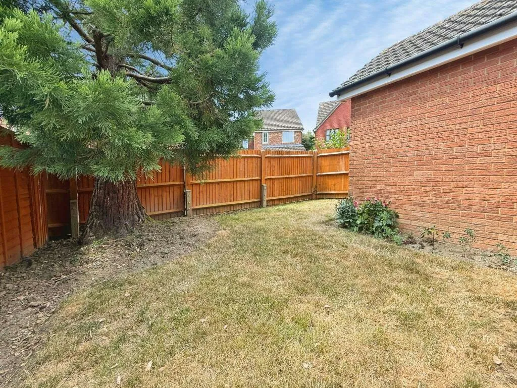 Farleys Way, Peasmarsh, TN31, photo 10