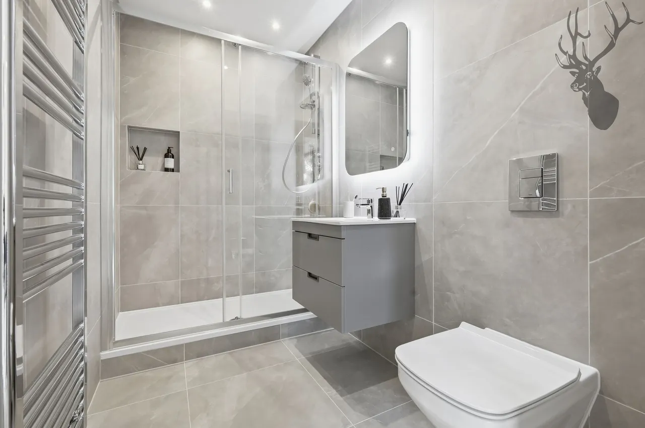 Woodford Green, IG8, photo 17