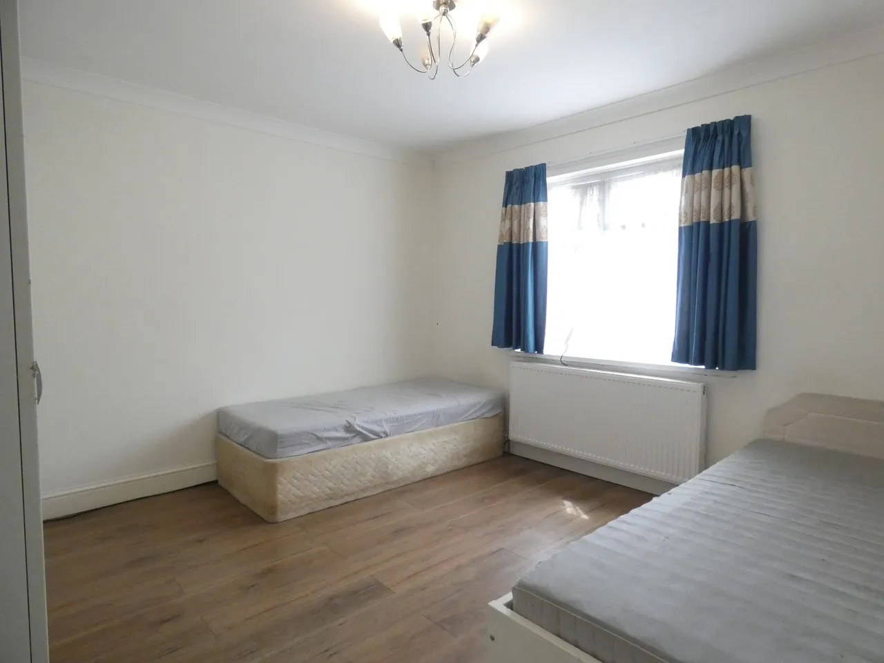 Kings Avenue, Greenford, Greater London, Greater London, UB6 9DD, photo 10