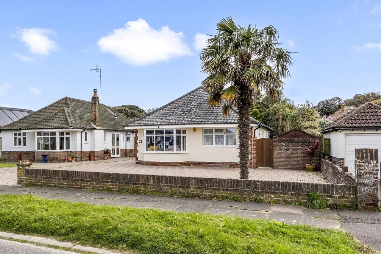 Bury Drive, Worthing, photo 30