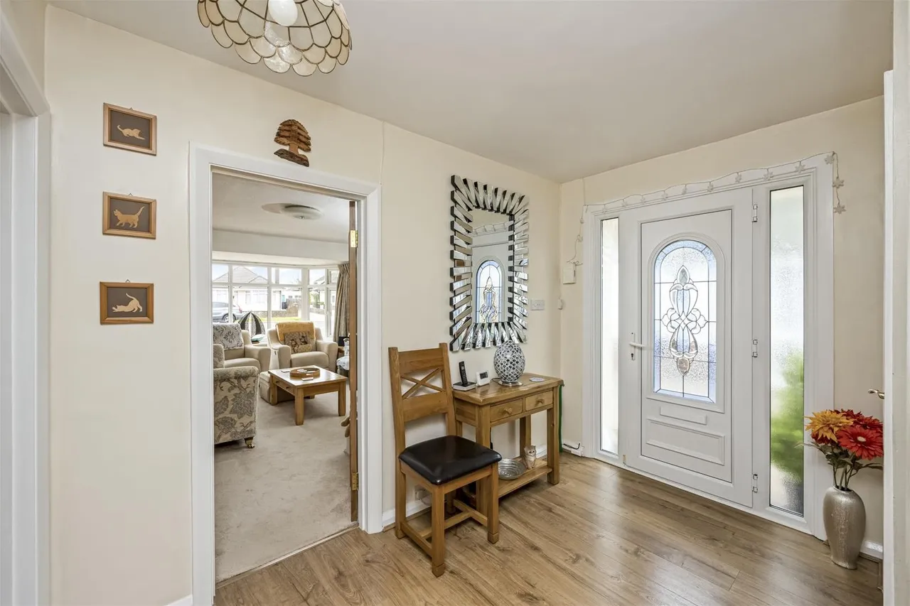 Bury Drive, Worthing, photo 13