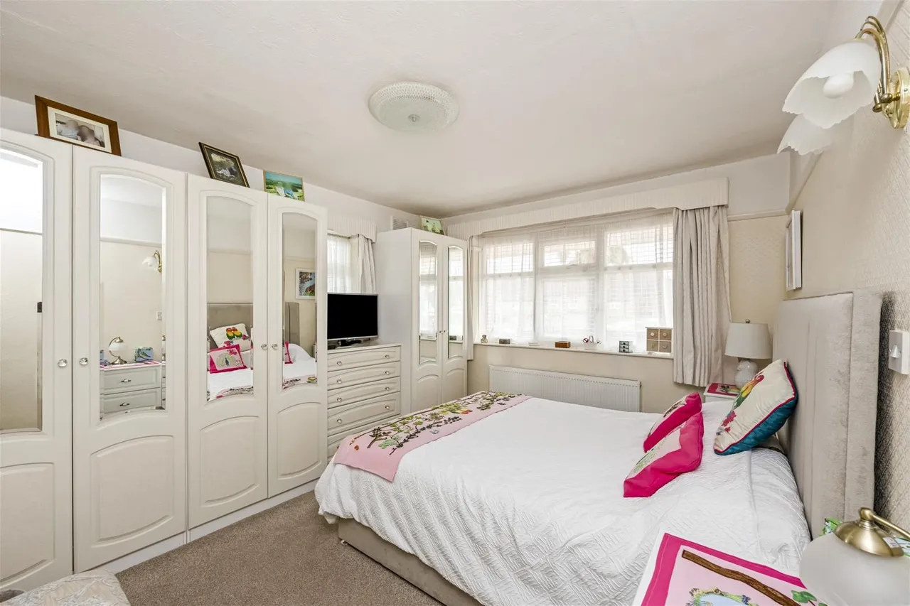 Bury Drive, Worthing, photo 16