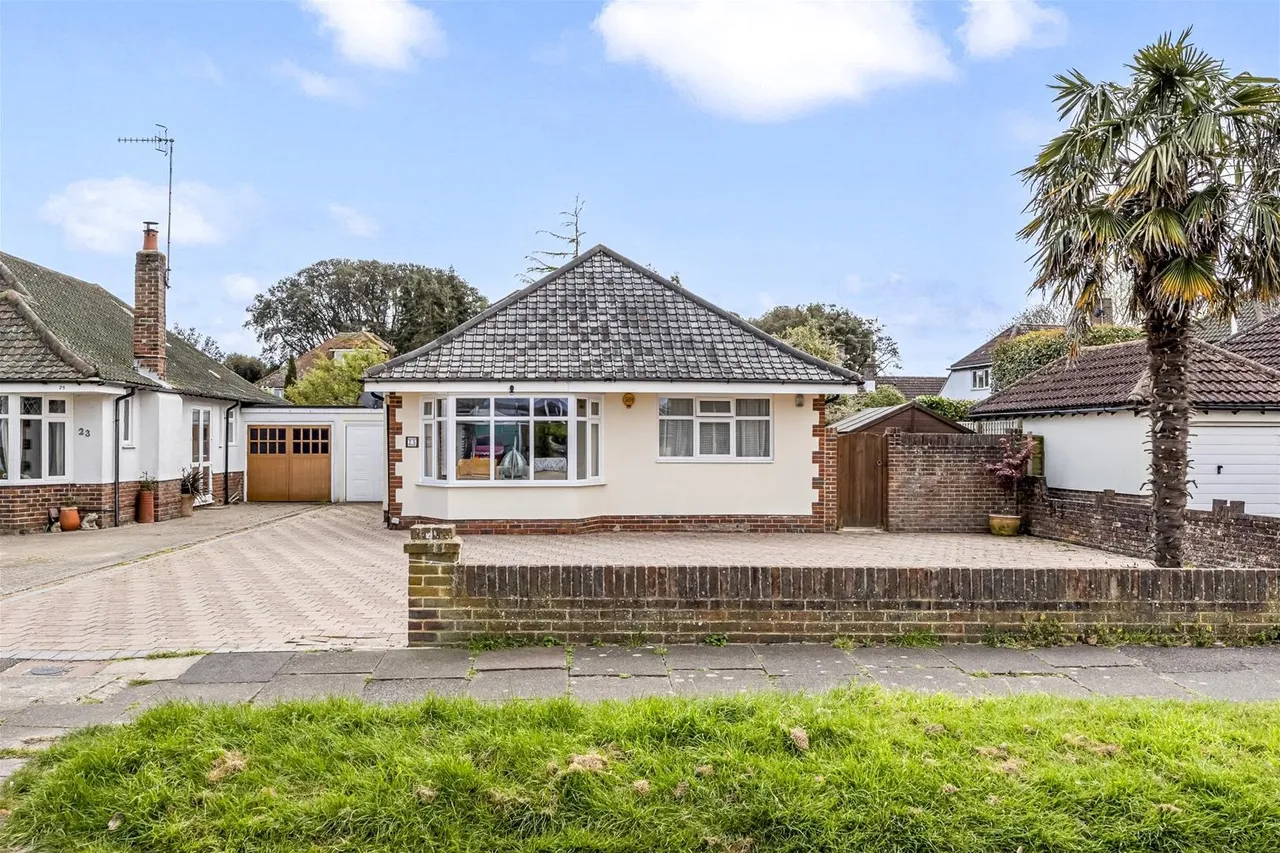 Bury Drive, Worthing, photo 29