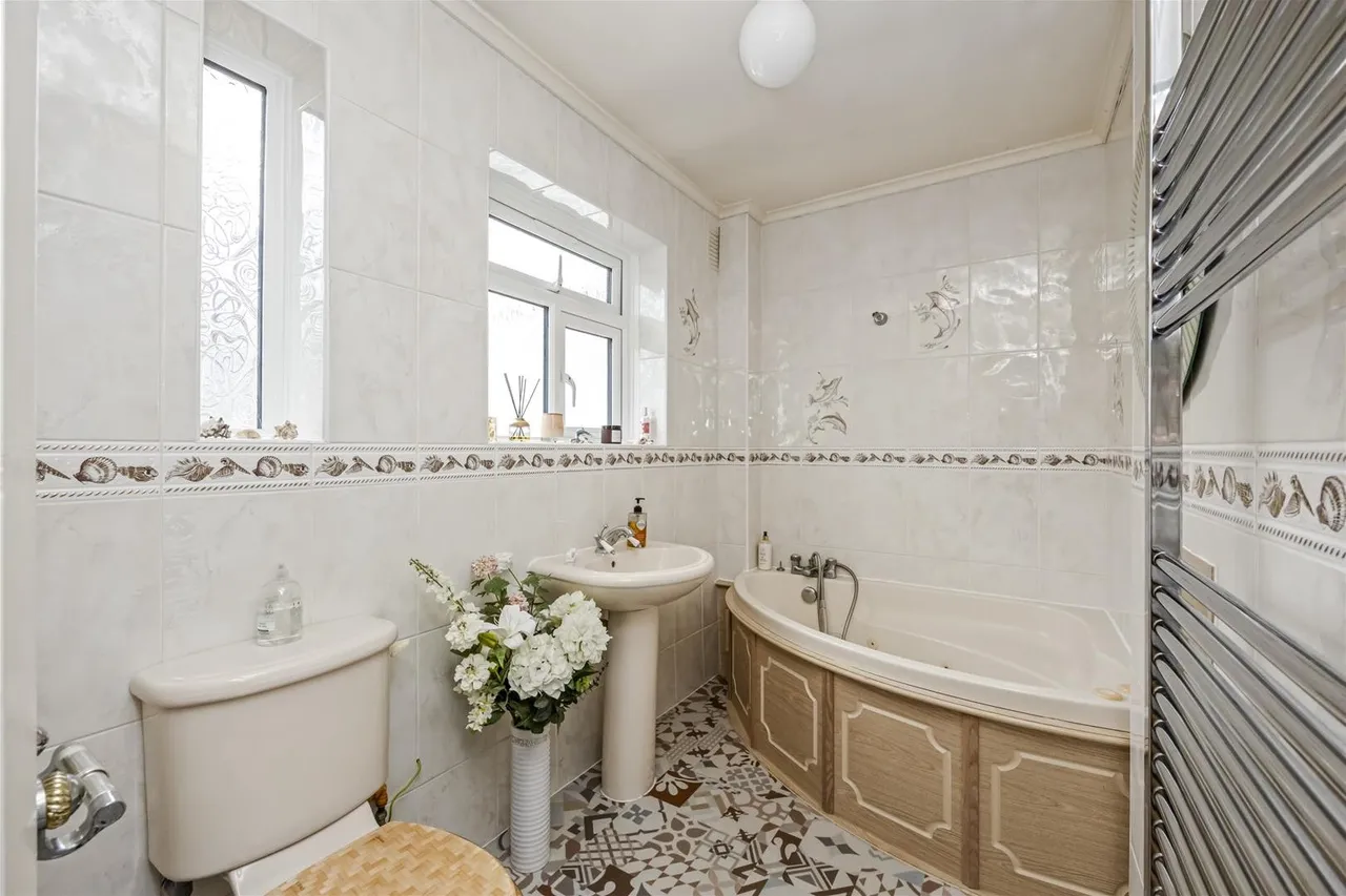 Bury Drive, Worthing, photo 22