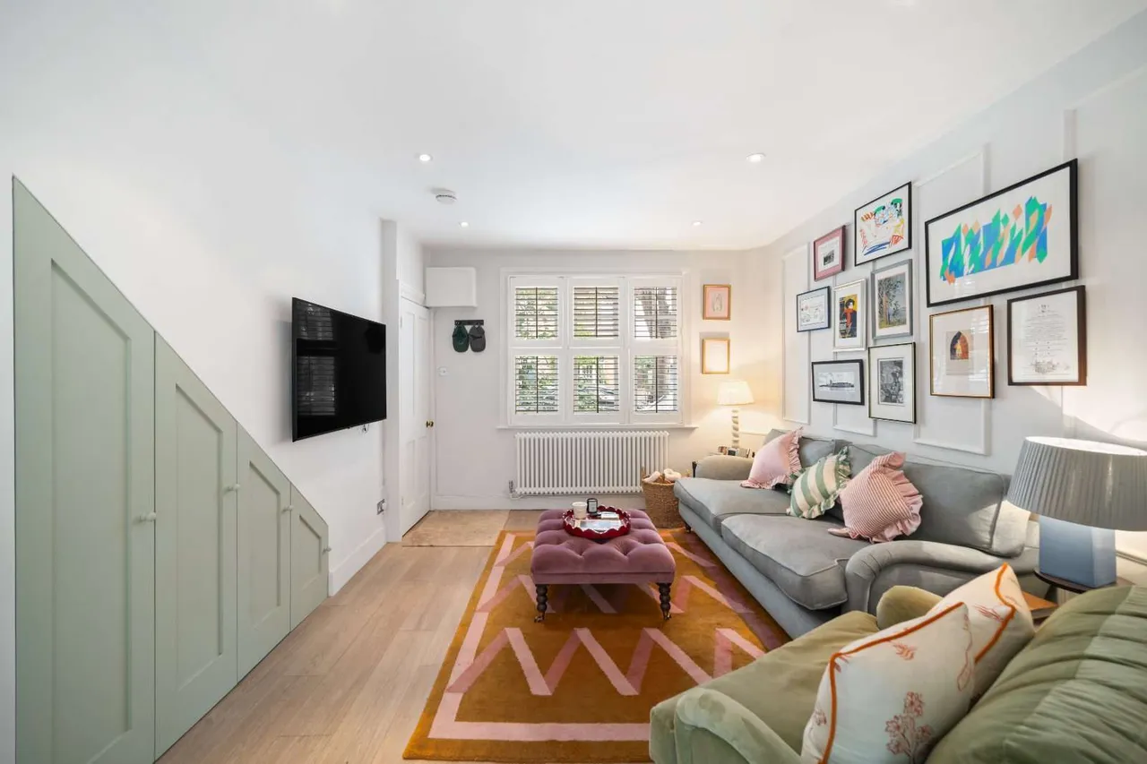 Limes Avenue, Barnes, SW13, photo 4