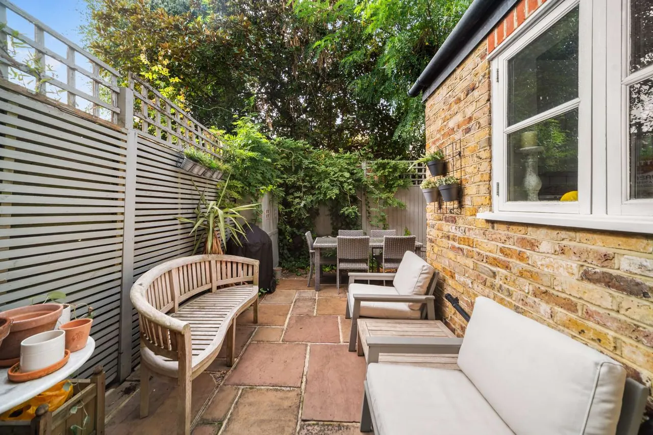 Limes Avenue, Barnes, SW13, photo 14