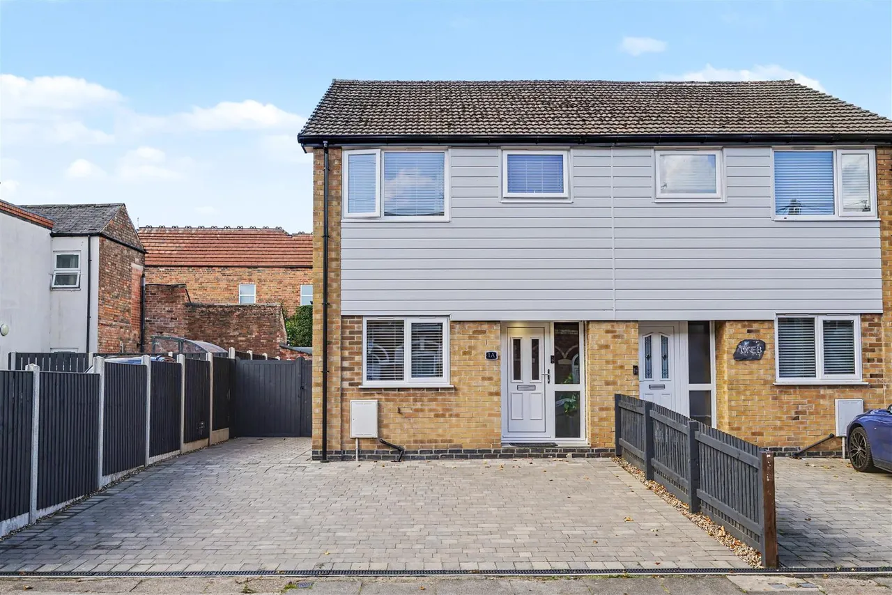 3 bed house for sale, Wellington Street, Long Eaton, NG10