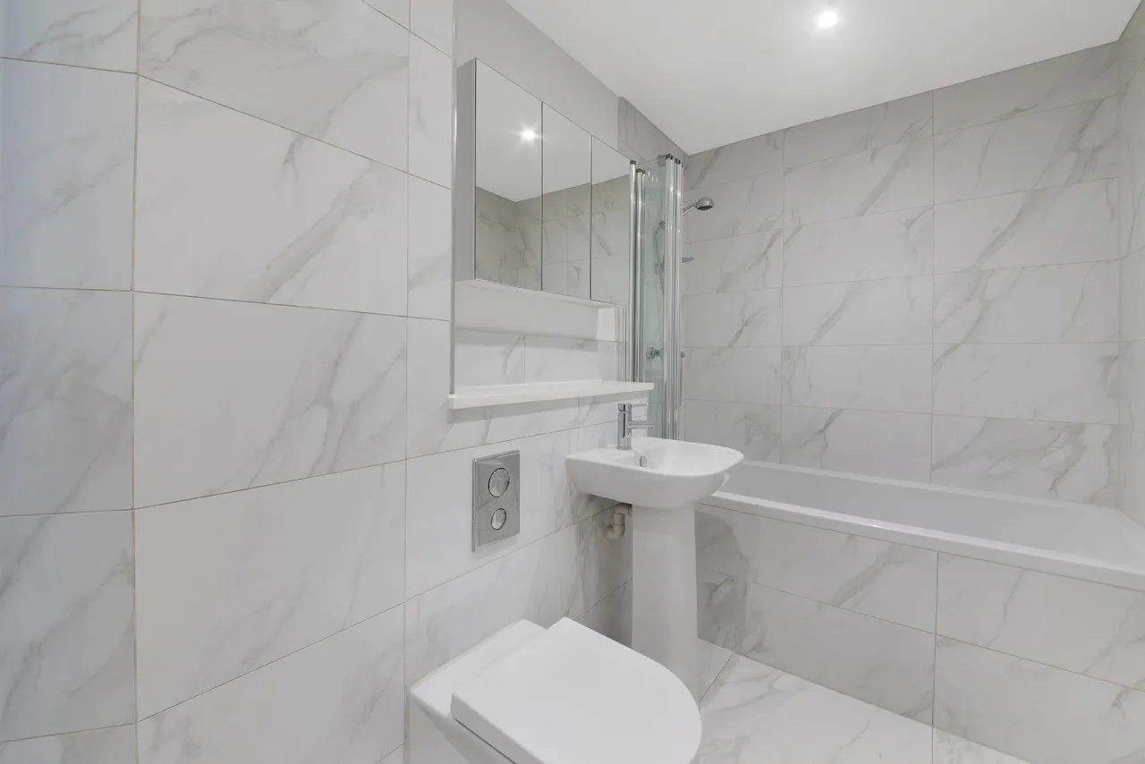 Chartwell Court, Gloucester Square, Bayswater, London, W2 2TW, photo 7