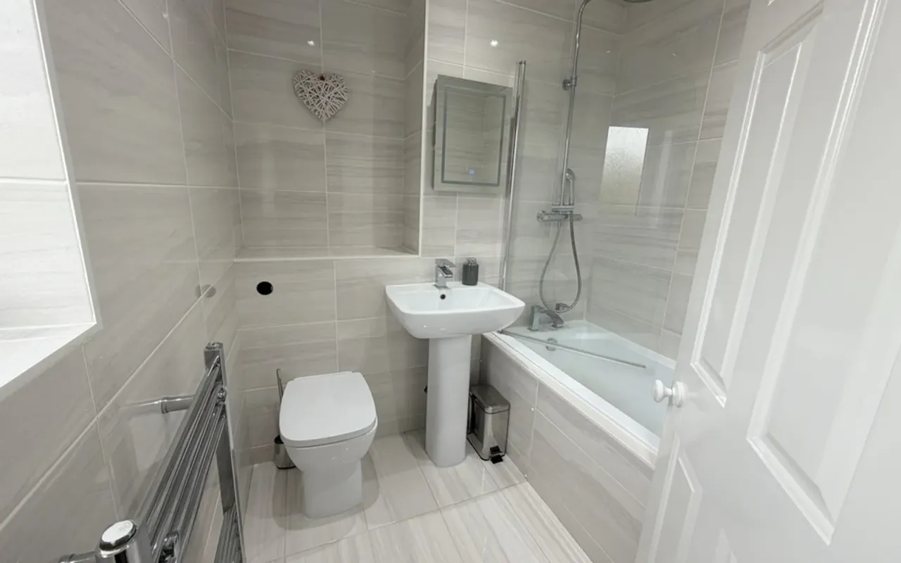 Gunnersbury Park, Bedford MK41 0SX, photo 19