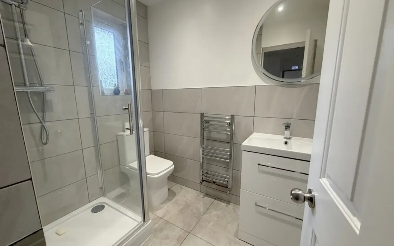 Gunnersbury Park, Bedford MK41 0SX, photo 8