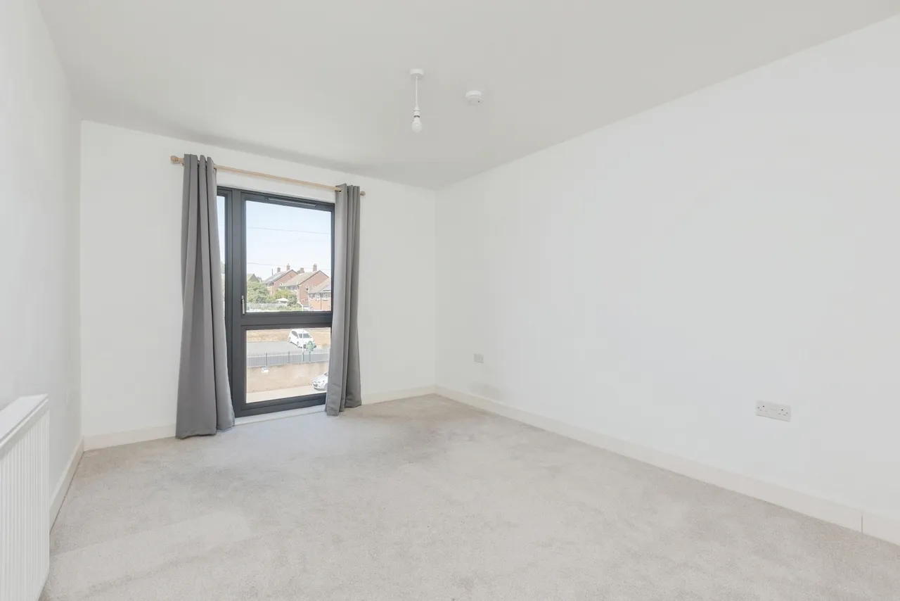 Lakewood Drive, Tunbridge Wells, TN2, photo 13