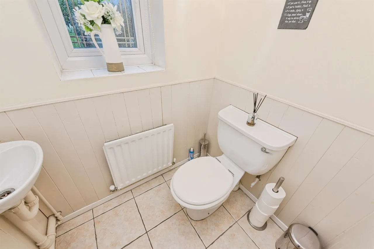 Lakeland Drive, Wilnecote, B77, photo 10