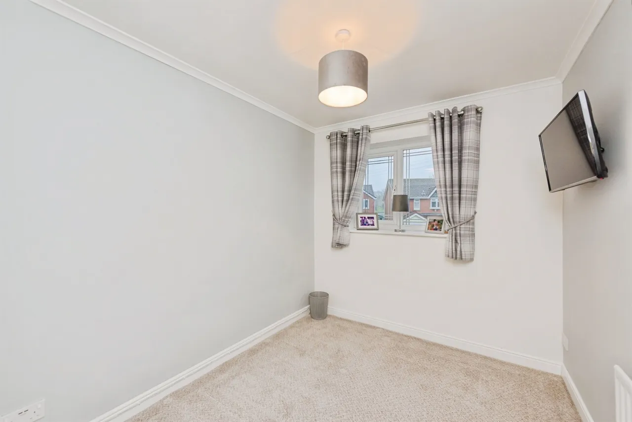 Lakeland Drive, Wilnecote, B77, photo 17
