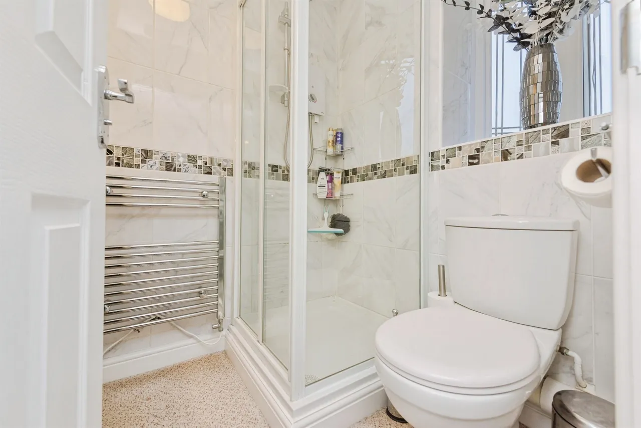 Lakeland Drive, Wilnecote, B77, photo 12