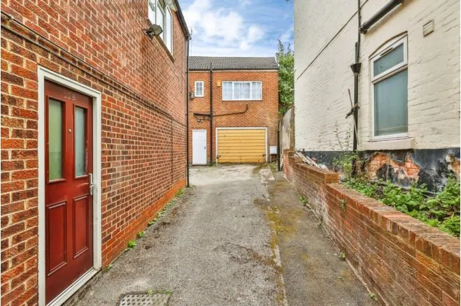 Bentinck Road, Nottingham, NG7, photo 13