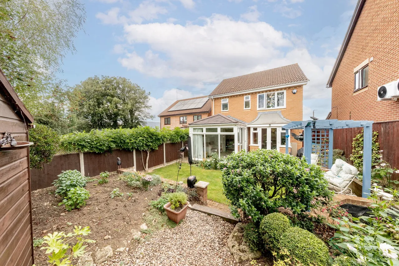 Bushey Bartrams, Shenley Brook End, MK5, photo 23