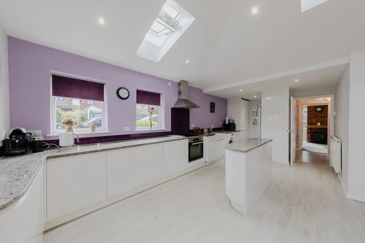Bushey Bartrams, Shenley Brook End, MK5, photo 6