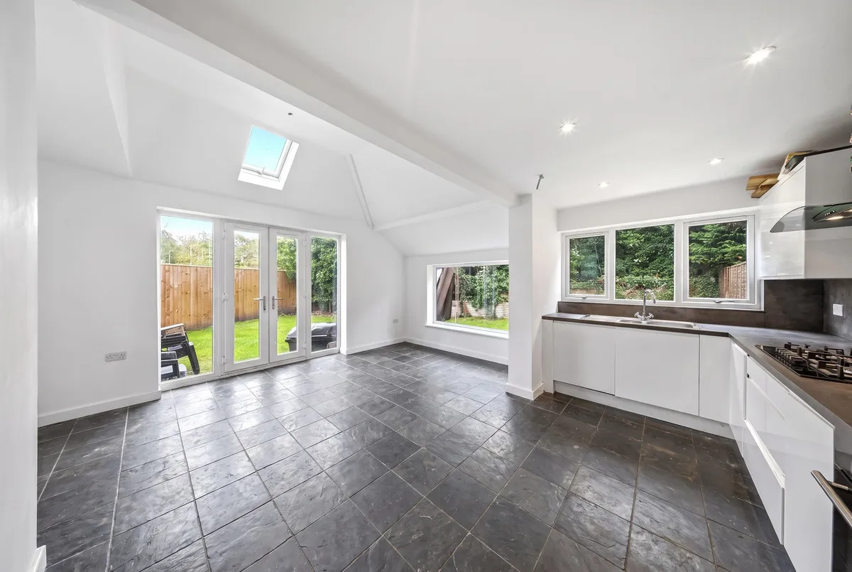 Lynnwood Road, Manchester, M19, photo 15