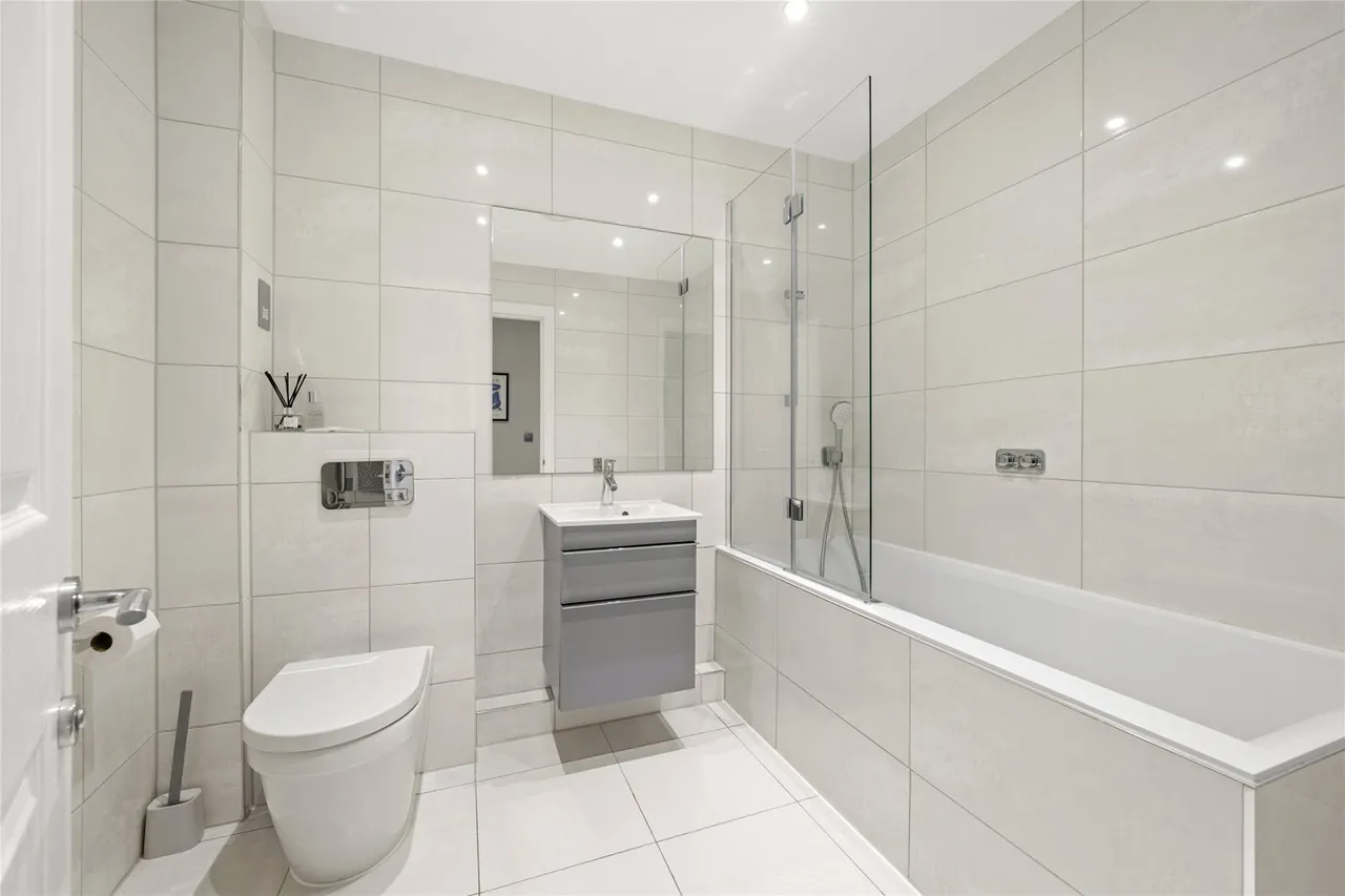 The Avenue, Surbiton, KT5, photo 12