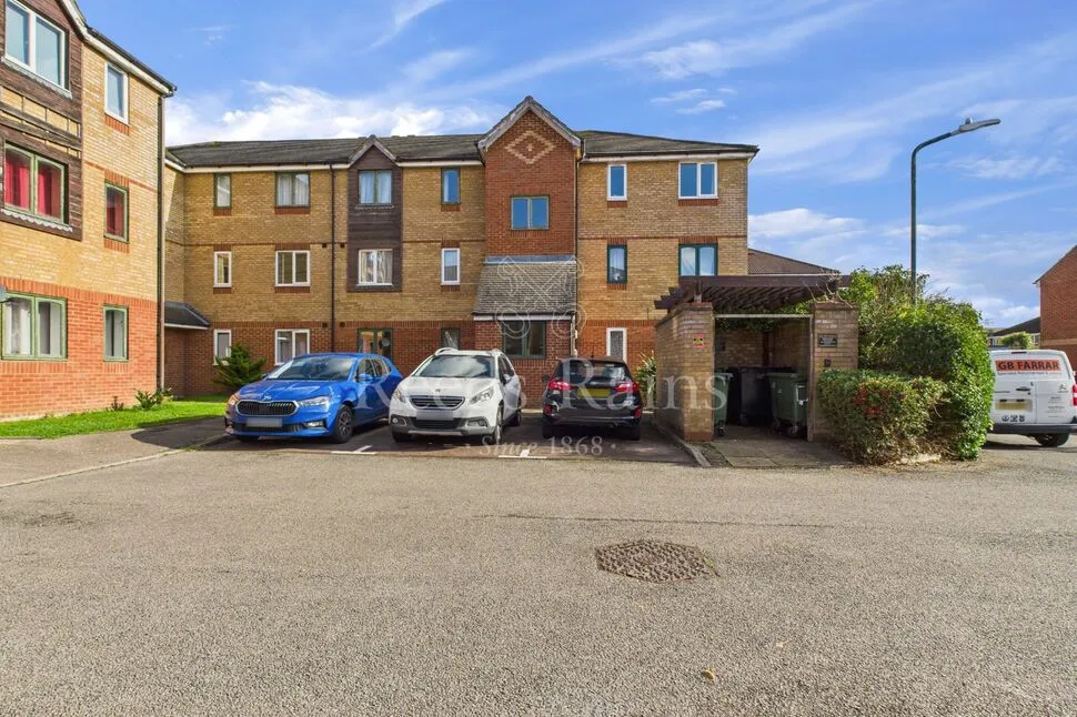 2 bed flat for sale — Salmon Road, Dartford, Kent, DA1