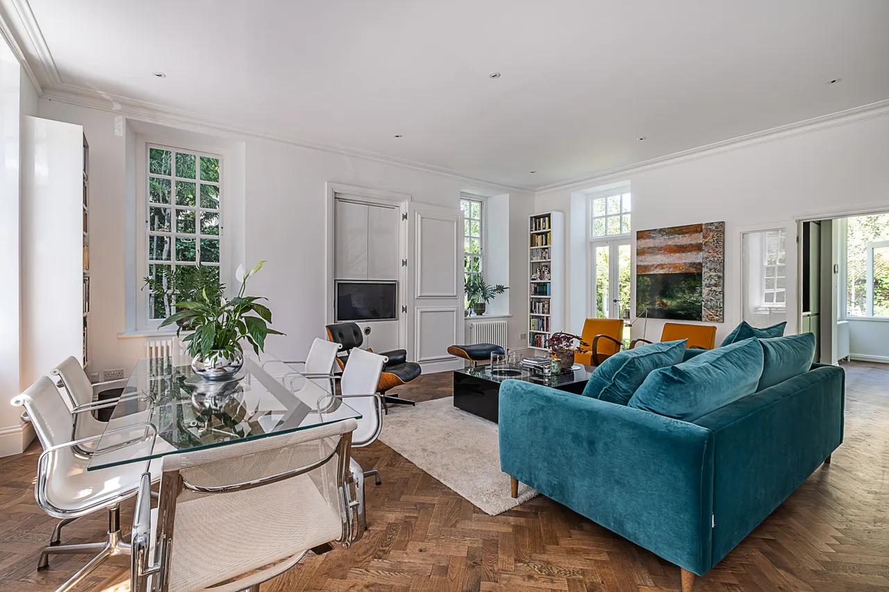 Roehampton Lane, London, SW15, photo 4