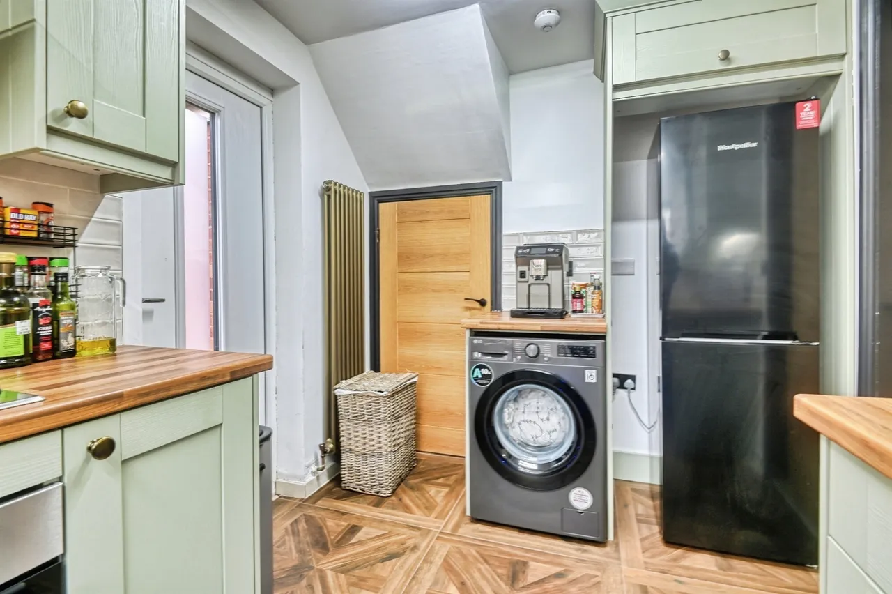 Rover Drive, Birmingham, B36, photo 5
