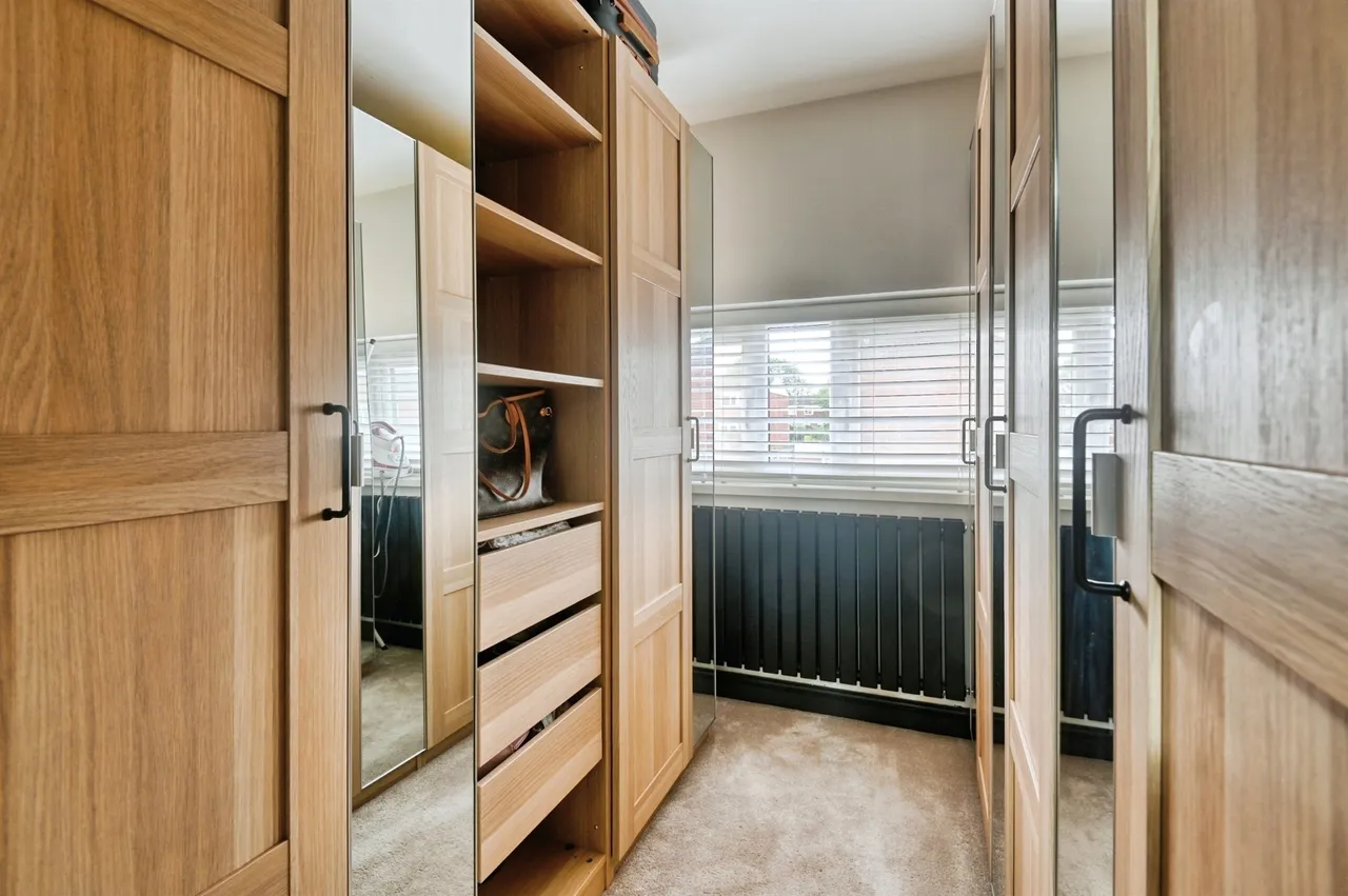 Rover Drive, Birmingham, B36, photo 6