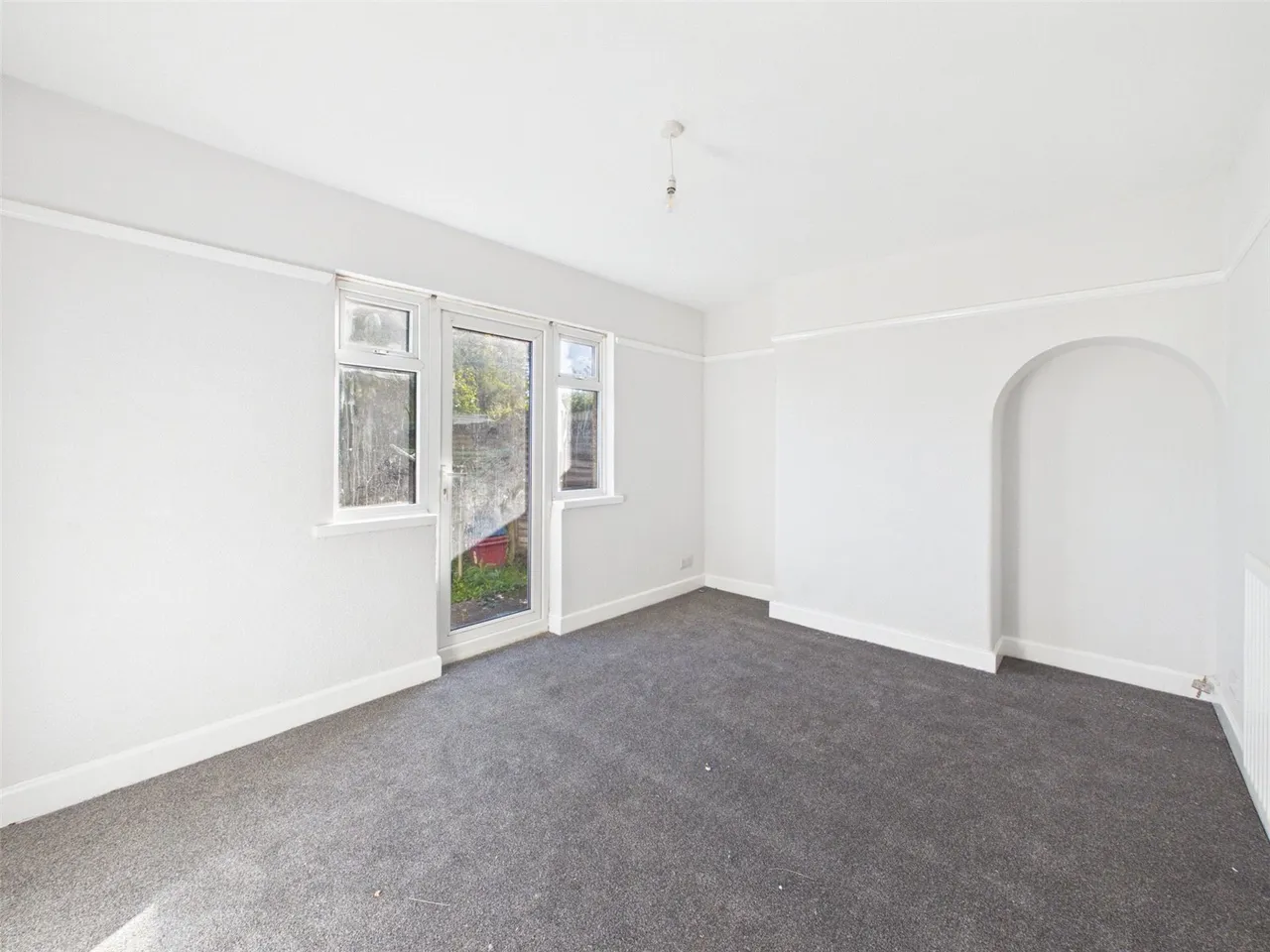 3 bed house to rent, The Alders, Hounslow, TW5
