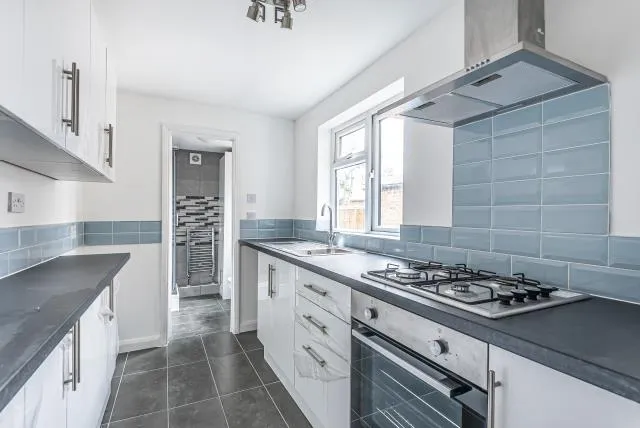 3 bed house to rent, Southampton Street, Reading, RG1