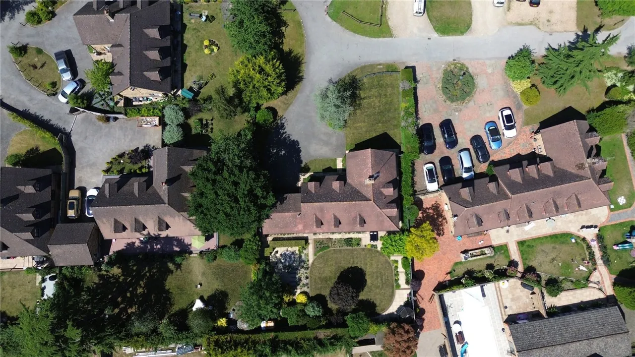 Pingewood Close, Burghfield, RG30, photo 21