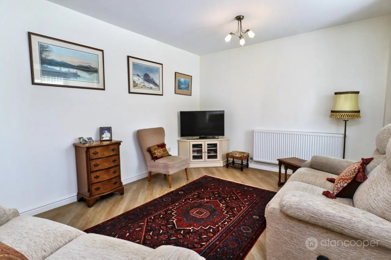 Dawlish Close, Horeston Grange, CV11, photo 3
