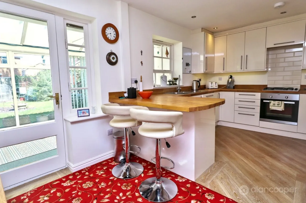 Dawlish Close, Horeston Grange, CV11, photo 7