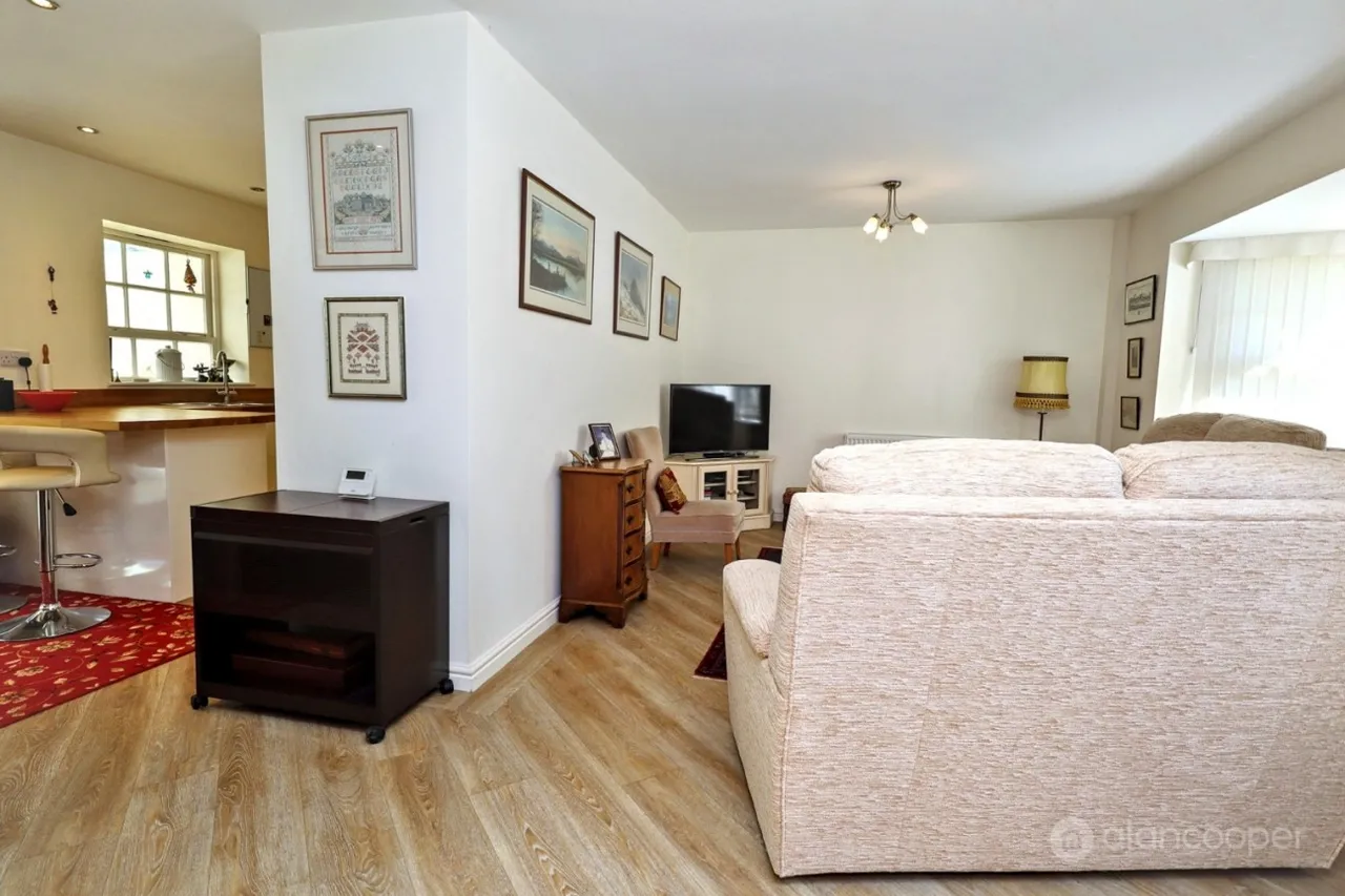 Dawlish Close, Horeston Grange, CV11, photo 5