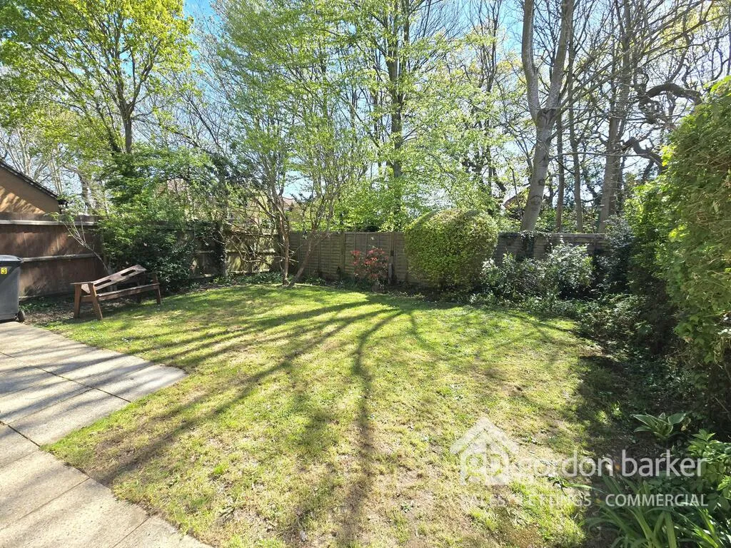 Sparkford Close, Bournemouth, BH7 7HY, photo 10