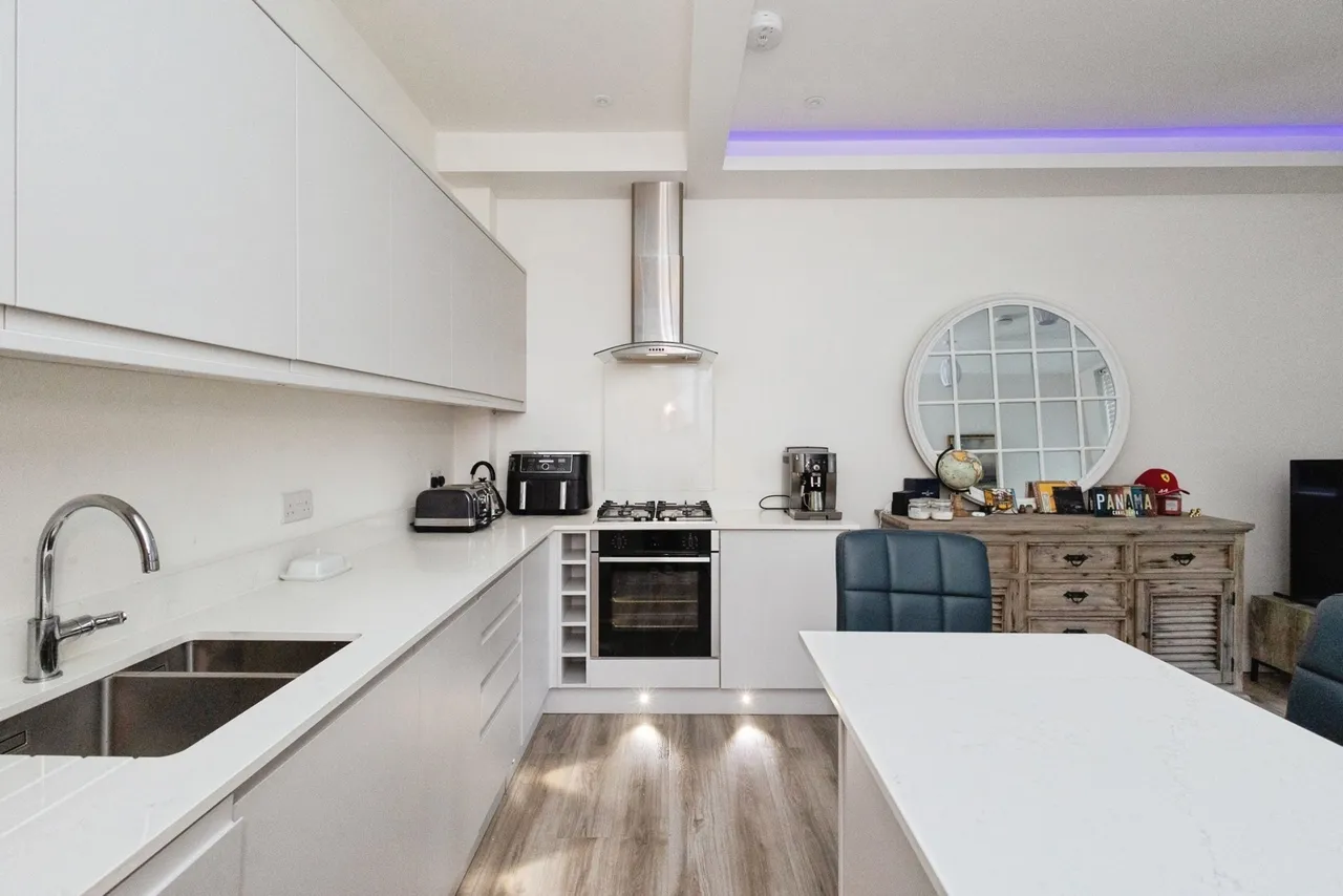 Barlow Moor Road, Didsbury, Manchester, Greater Manchester, M20, photo 5