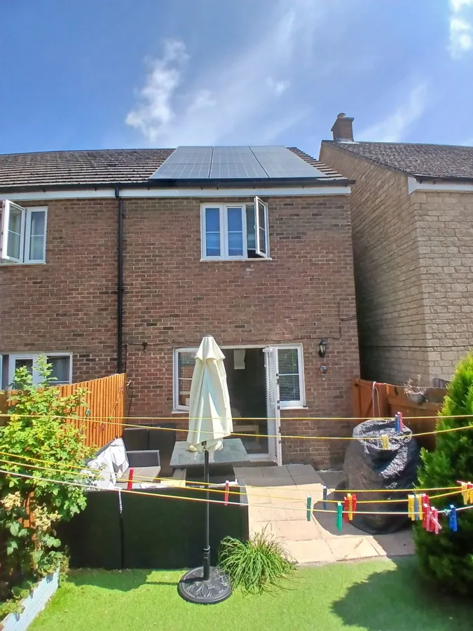 Chamberlain Close, Carterton, photo 12