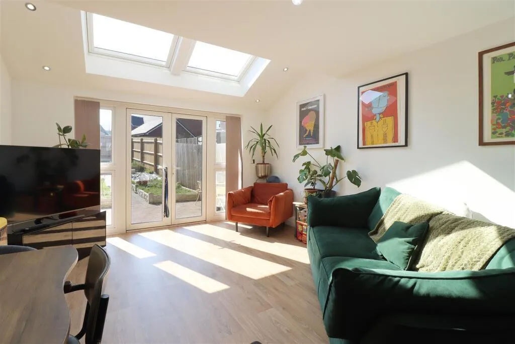 Curbar Rise, Clay Cross, S45, photo 2