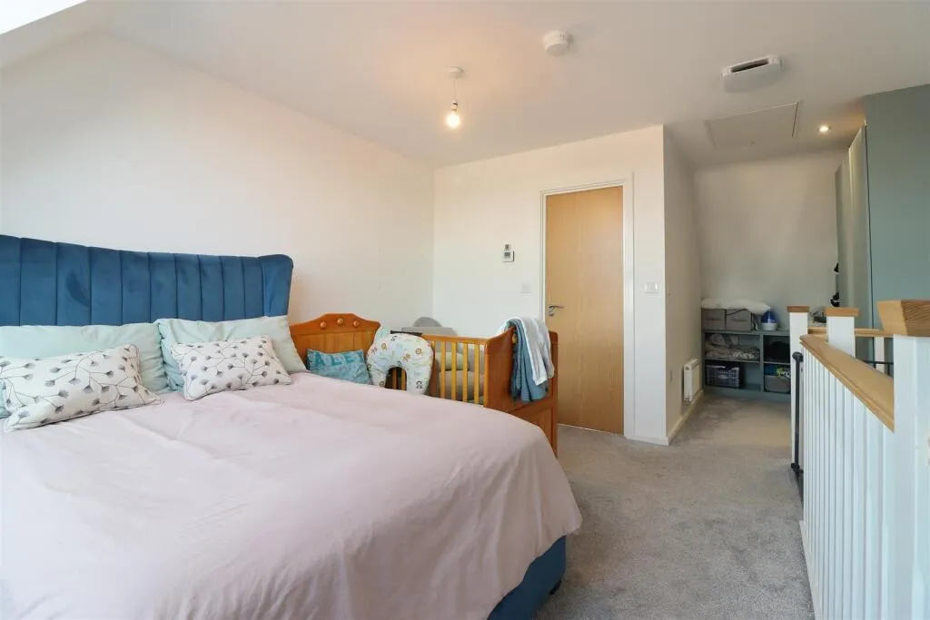 Curbar Rise, Clay Cross, S45, photo 13